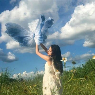 裸女岛恩仇记
